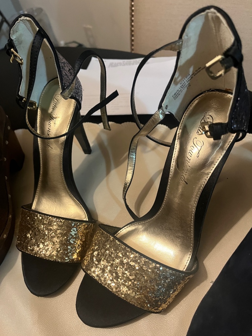Lulu Townsend Gold Glitter & Black Ankle-Strap High Heels